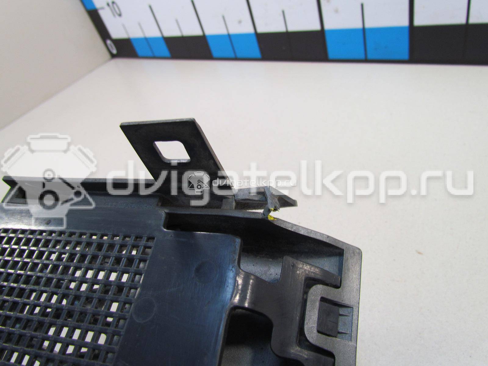 Фото Воздухозаборник (наружный)  LR011355 для Land Rover Range Rover {forloop.counter}}