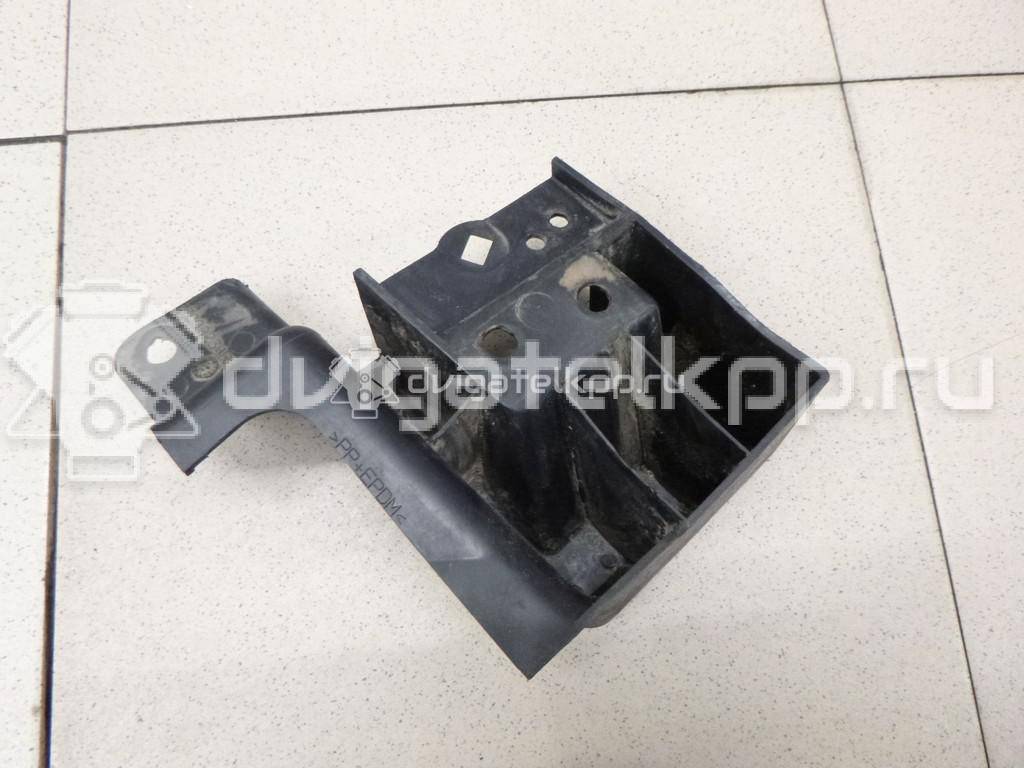 Фото Кронштейн заднего бампера правый  LR011603 для Land Rover Range Rover {forloop.counter}}