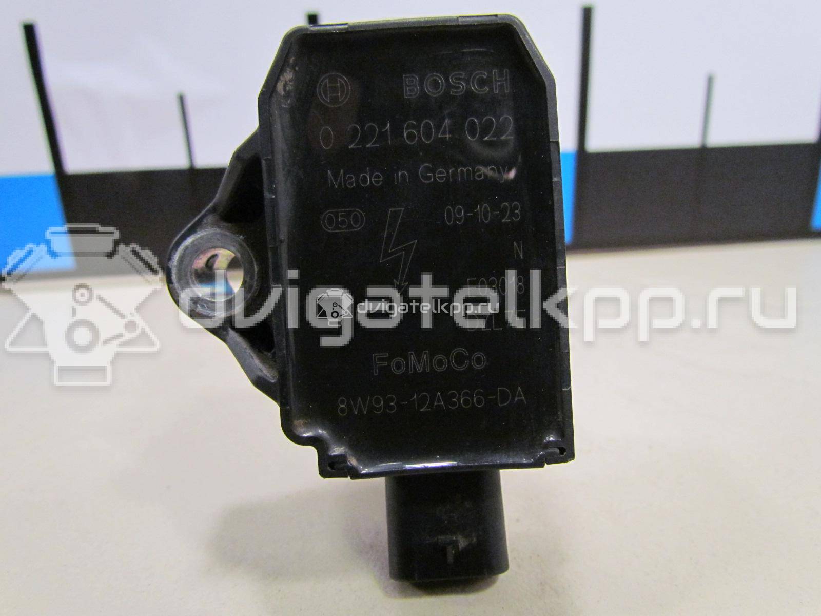 Фото Катушка зажигания  LR010687 для Land Rover Range Rover / Discovery {forloop.counter}}
