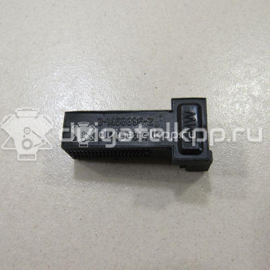 Фото Датчик включения стопсигнала  61316967601 для land rover Range Rover III (LM)