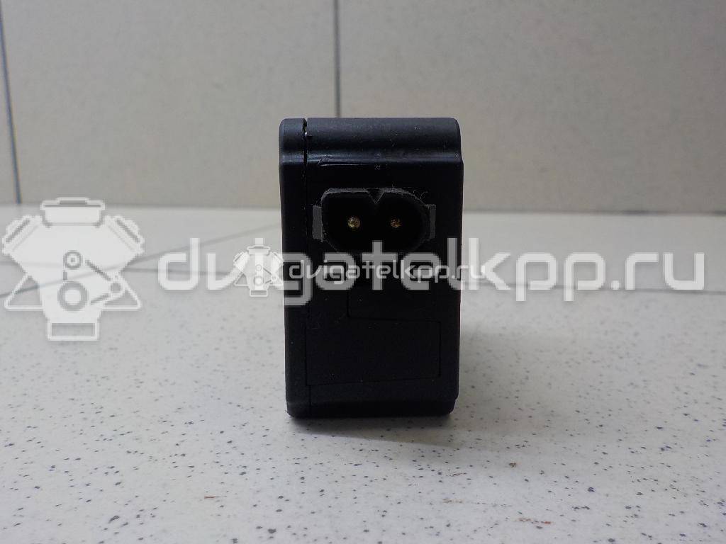 Фото Активатор замка крышки бензобака  67118352168 для land rover Range Rover III (LM) {forloop.counter}}
