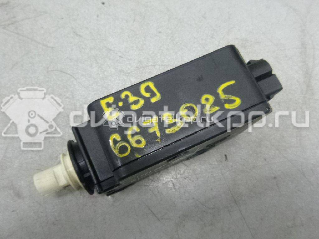 Фото Активатор замка крышки бензобака  67118352168 для land rover Range Rover III (LM) {forloop.counter}}