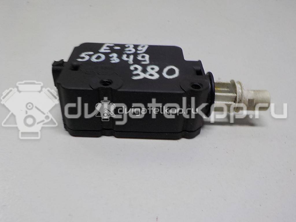 Фото Активатор замка крышки бензобака  67118352168 для bmw 5-серия E39 {forloop.counter}}