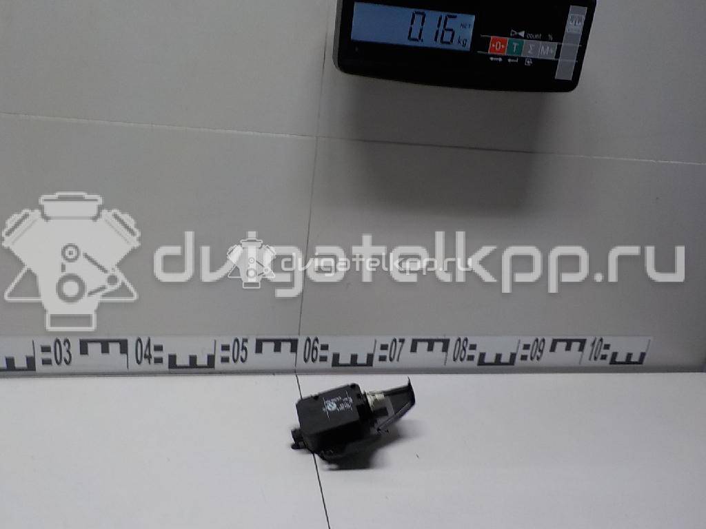Фото Активатор замка крышки бензобака  67118352168 для bmw 5-серия E39 {forloop.counter}}