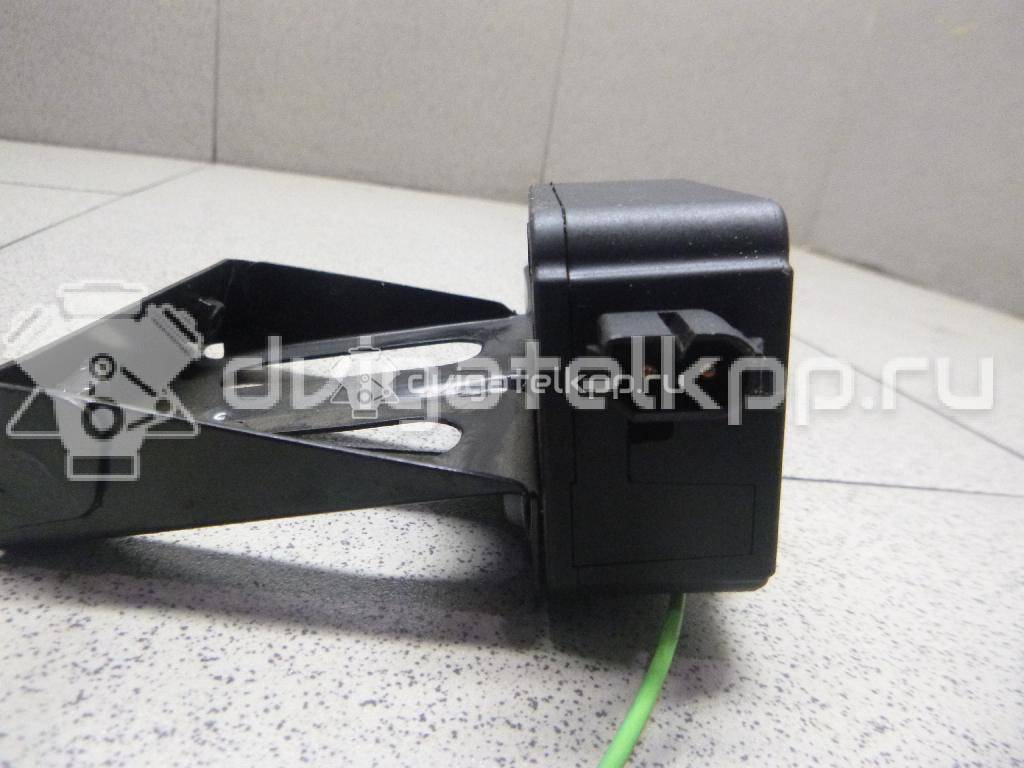Фото Активатор замка крышки бензобака  67118352168 для land rover Range Rover III (LM) {forloop.counter}}