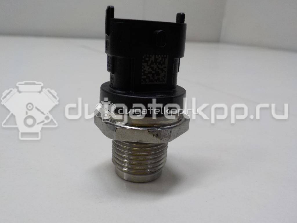 Фото Датчик давления топлива  LR020693 для Land Rover Range Rover / Discovery {forloop.counter}}
