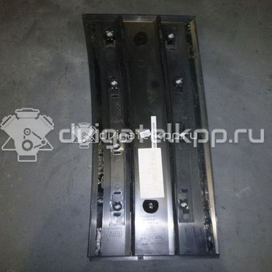 Фото Накладка двери передней левой  LR038866 для Land Rover Range Rover