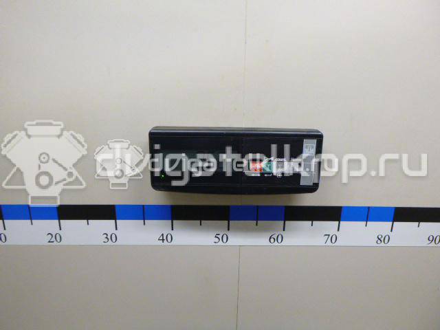 Фото Накладка двери передней левой  LR074636 для Land Rover Range Rover {forloop.counter}}