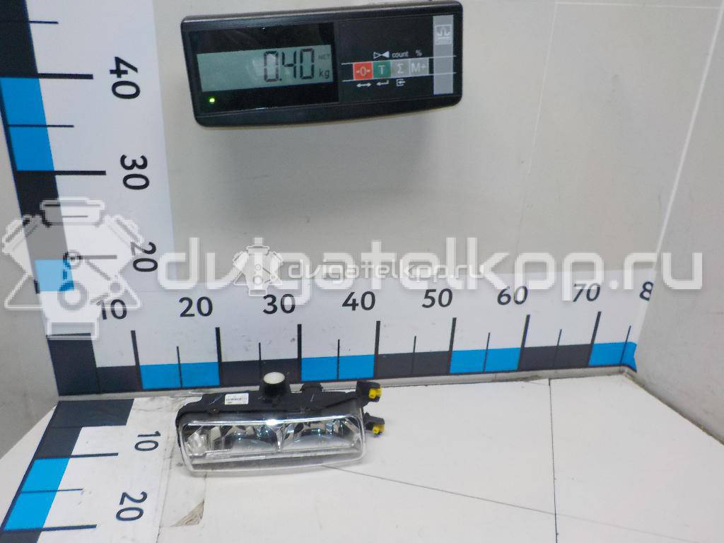 Фото Фара противотуманная правая  LR033406 для Land Rover Range Rover {forloop.counter}}