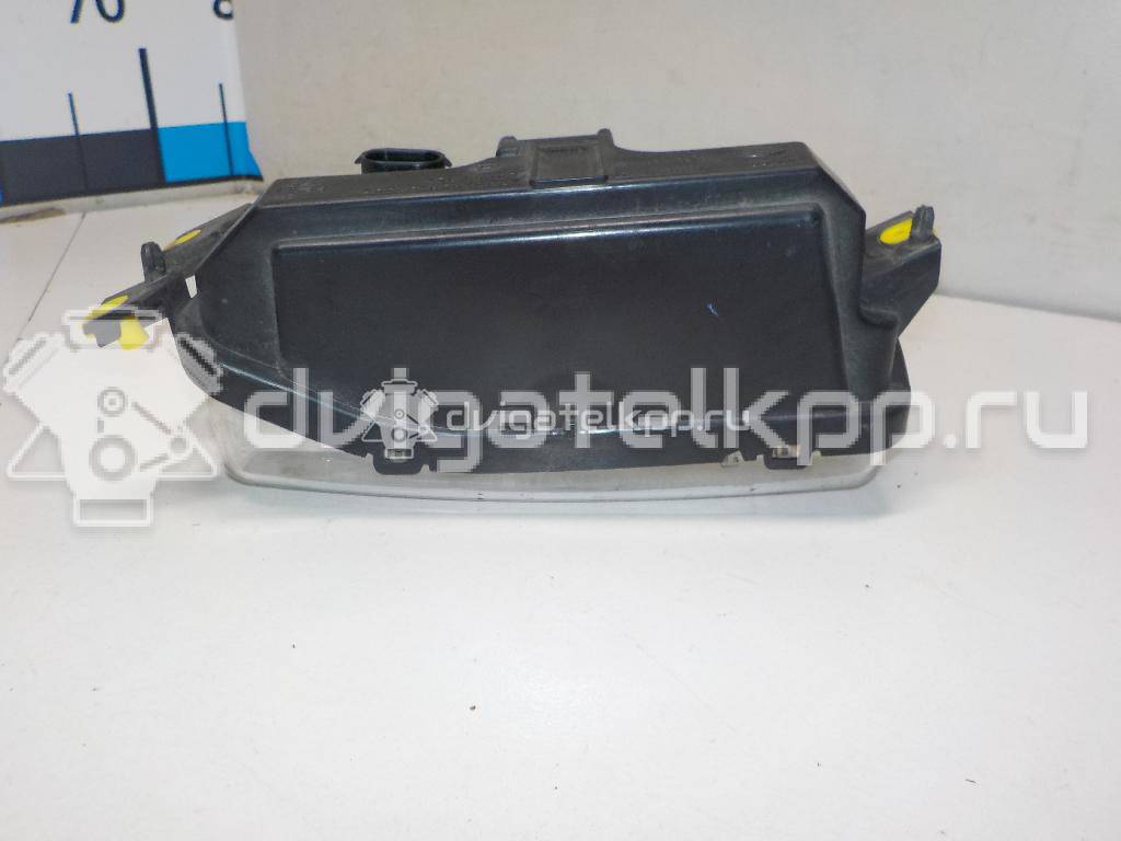 Фото Фара противотуманная правая  LR033406 для Land Rover Range Rover {forloop.counter}}