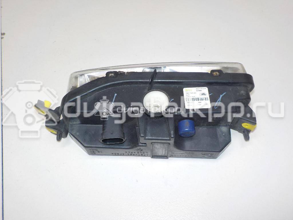 Фото Фара противотуманная правая  LR033406 для Land Rover Range Rover {forloop.counter}}