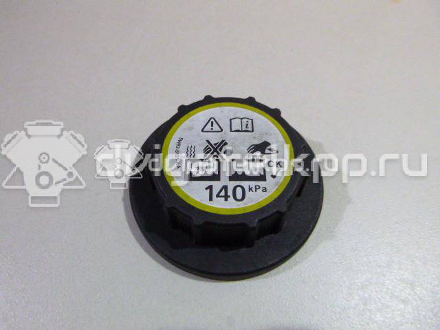 Фото Крышка расширительного бачка  LR017427 для Land Rover Range Rover / Discovery {forloop.counter}}