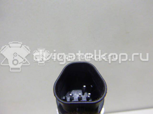 Фото Датчик давления топлива  LR054622 для Land Rover Range Rover / Discovery {forloop.counter}}