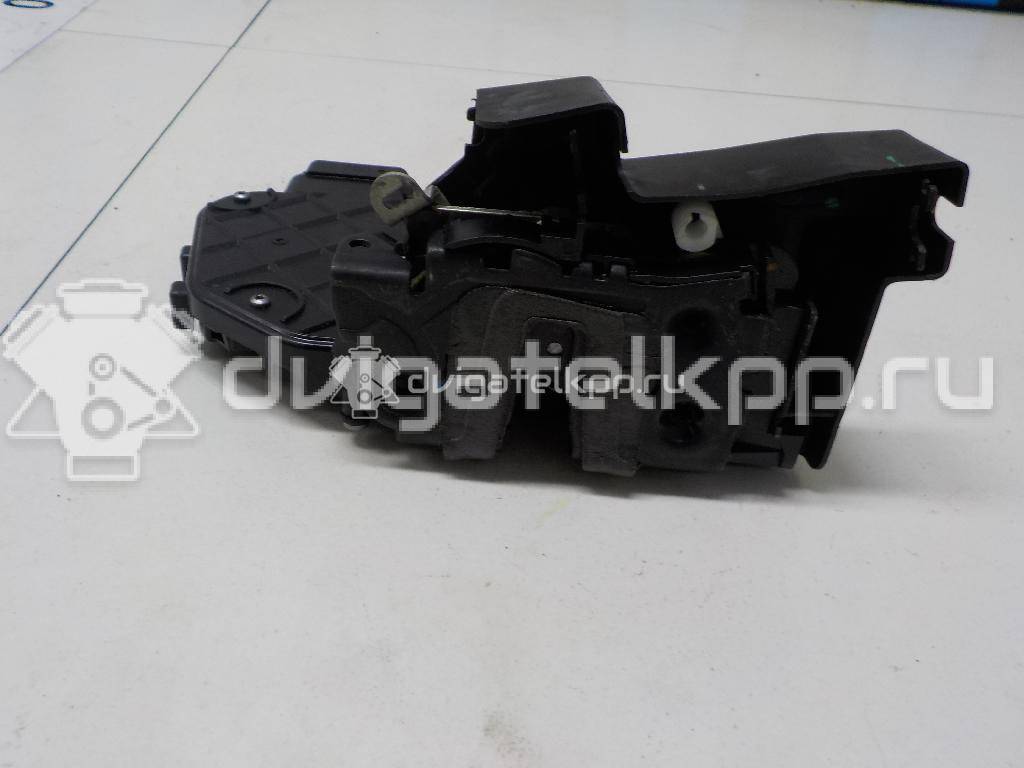 Фото Замок двери передней левой  LR011277 для Land Rover Freelander / Range Rover / Discovery {forloop.counter}}