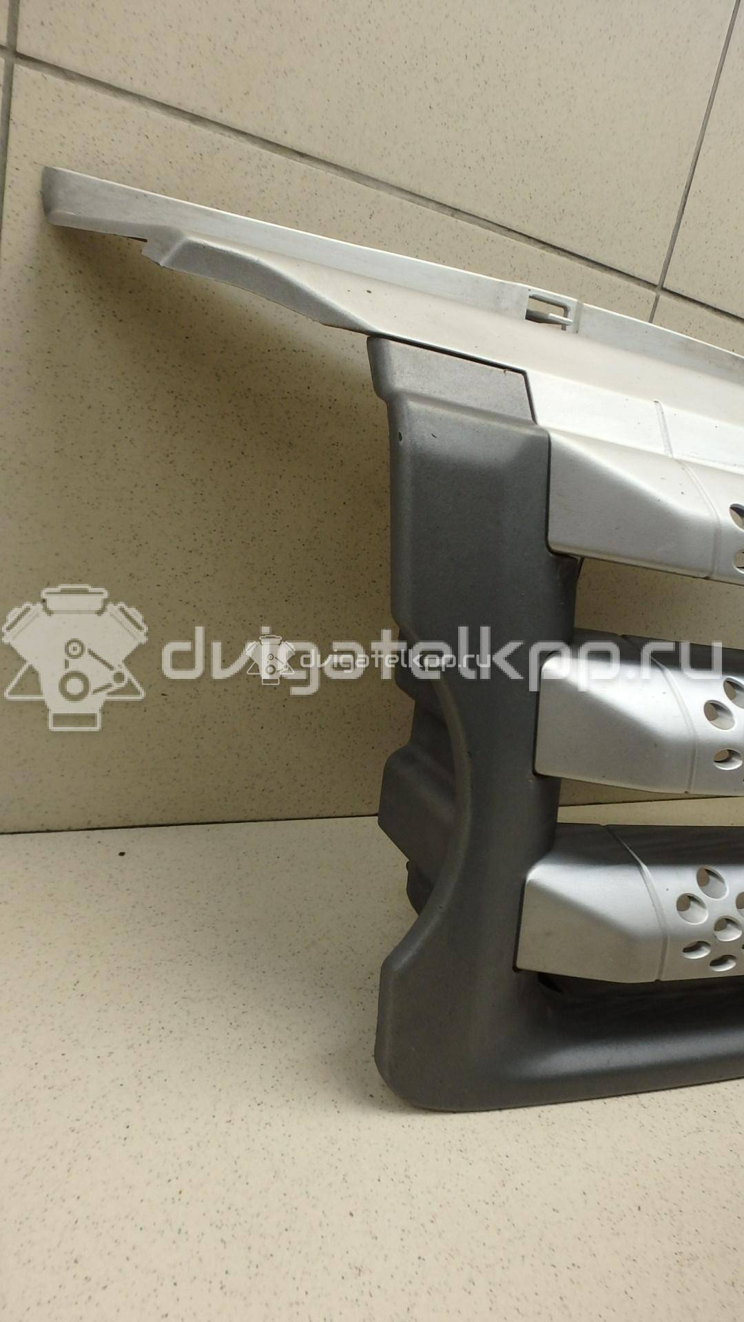 Фото Решетка радиатора  DHB500570WWQ для Land Rover Range Rover {forloop.counter}}