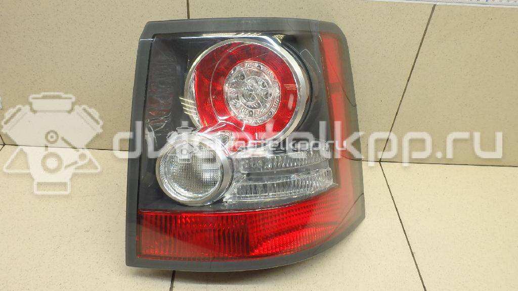 Фото Фонарь задний правый  LR015289 для Land Rover Range Rover {forloop.counter}}