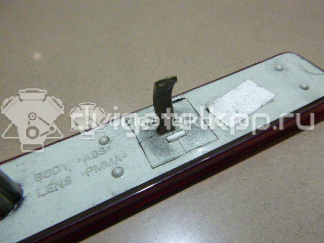 Фото Отражатель в бампер задний правый  XFF500020 для Land Rover Range Rover / Discovery {forloop.counter}}