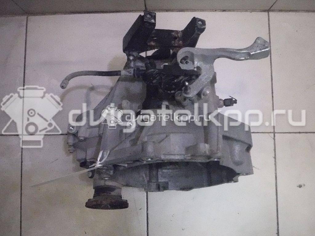 Фото Контрактная (б/у) МКПП для Skoda Roomster 5J / Fabia / Rapid 105 л.с 16V 1.6 л CFNA бензин 02T300049M {forloop.counter}}