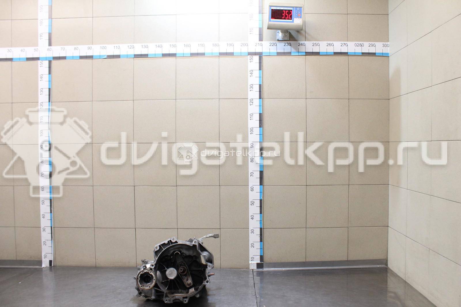 Фото Контрактная (б/у) МКПП для Skoda Roomster 5J / Fabia / Rapid 105 л.с 16V 1.6 л CFNA бензин 02T300049M {forloop.counter}}