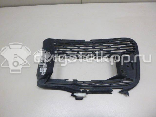 Фото Решетка в бампер правая  LR045033 для Land Rover Range Rover {forloop.counter}}