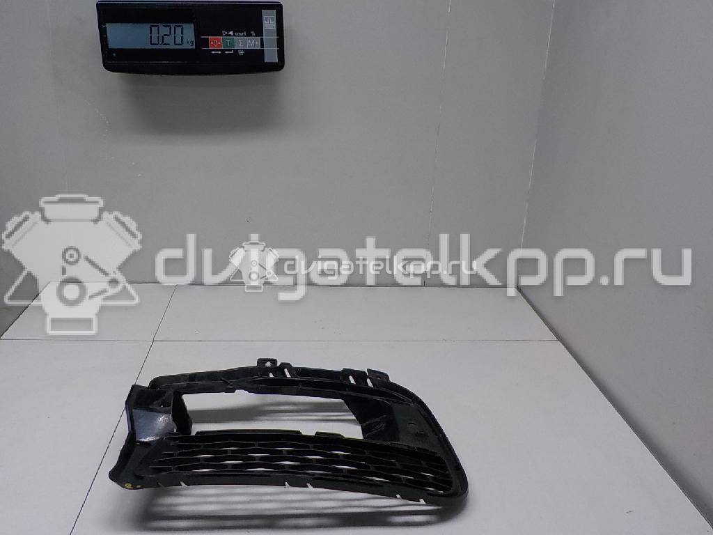 Фото Решетка в бампер правая  LR045033 для Land Rover Range Rover {forloop.counter}}