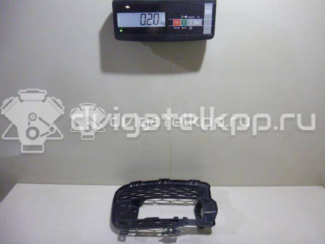 Фото Решетка в бампер правая  LR045033 для Land Rover Range Rover {forloop.counter}}