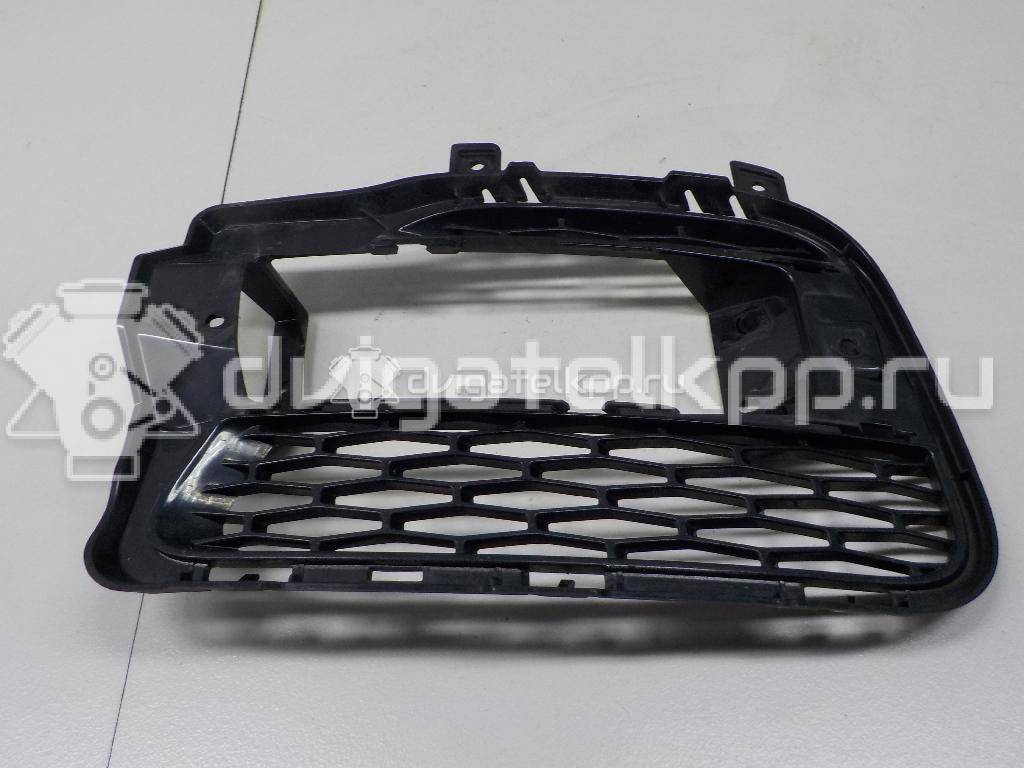 Фото Решетка в бампер правая  LR045033 для Land Rover Range Rover {forloop.counter}}
