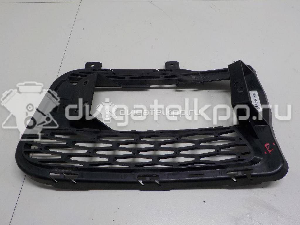 Фото Решетка в бампер правая  LR045033 для Land Rover Range Rover {forloop.counter}}
