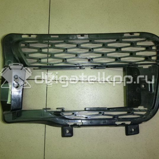 Фото Решетка в бампер правая  LR045033 для Land Rover Range Rover