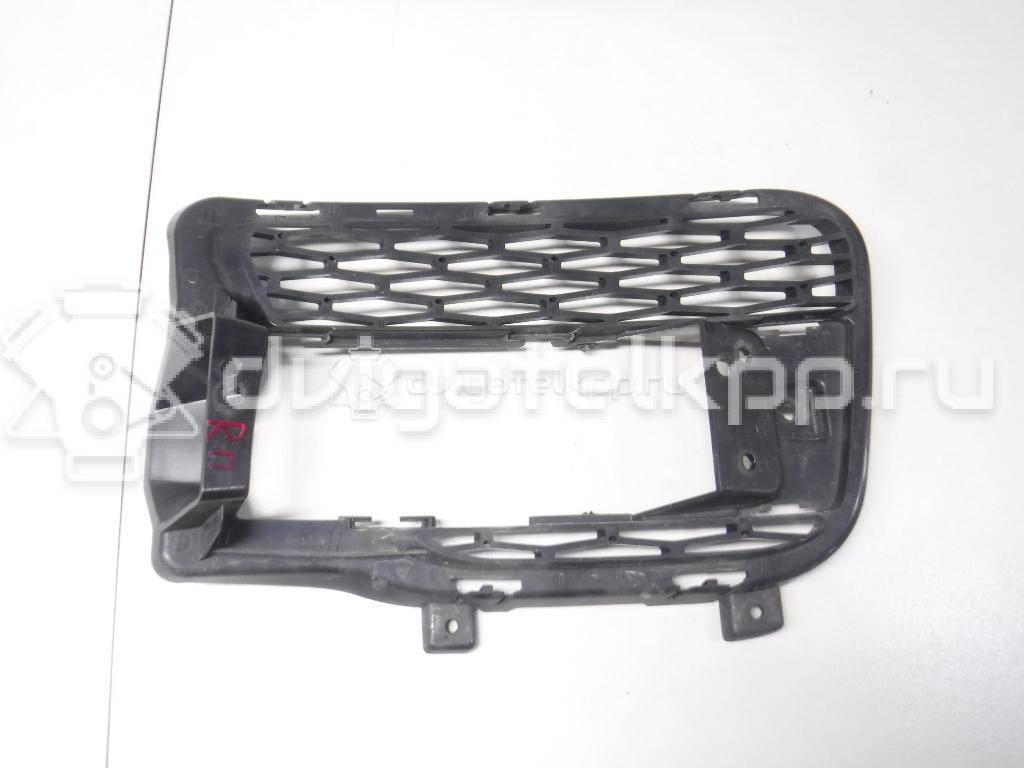 Фото Решетка в бампер правая  LR045033 для Land Rover Range Rover {forloop.counter}}