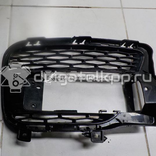 Фото Решетка в бампер правая  LR045033 для Land Rover Range Rover