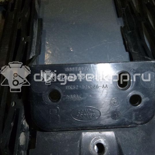 Фото Решетка в бампер правая  LR045033 для Land Rover Range Rover