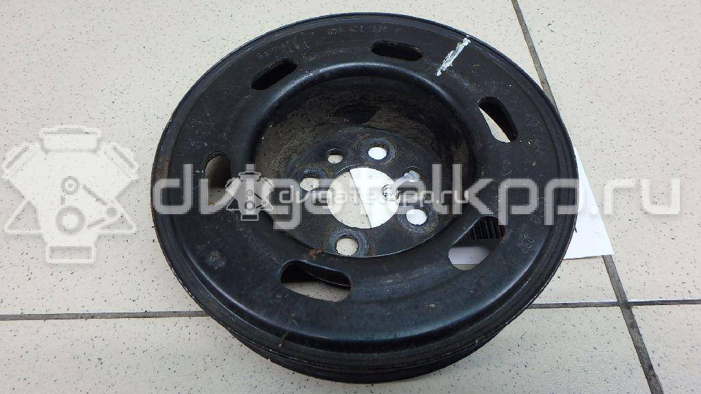 Фото Шкив коленвала для двигателя AKL для Volkswagen / Seat 100-103 л.с 8V 1.6 л бензин 06A105255F {forloop.counter}}