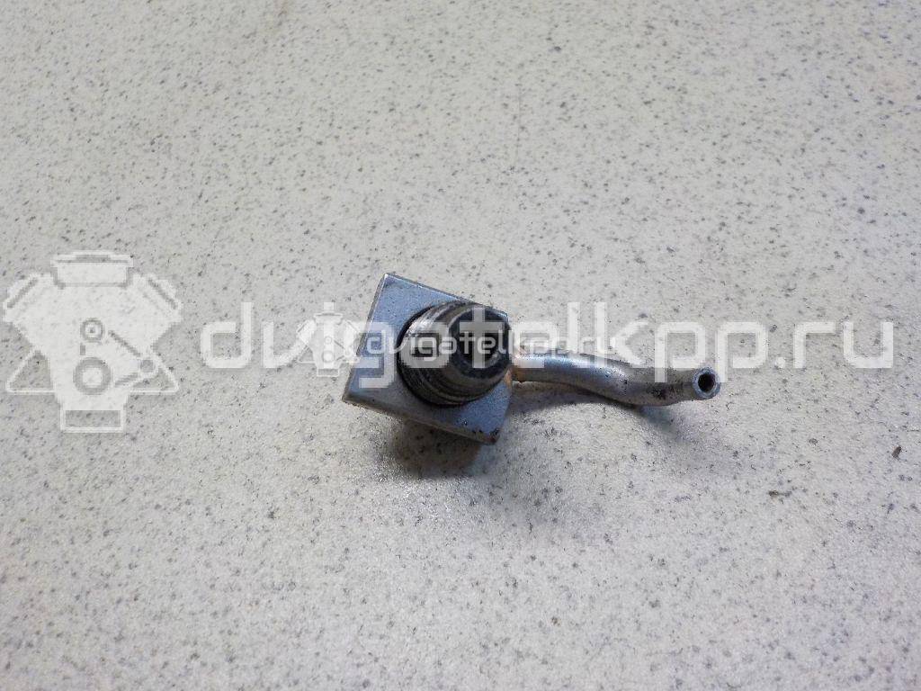 Фото Форсунка масляная для двигателя AXR для Volkswagen / Seat 100 л.с 8V 1.9 л Дизельное топливо 038103157B {forloop.counter}}