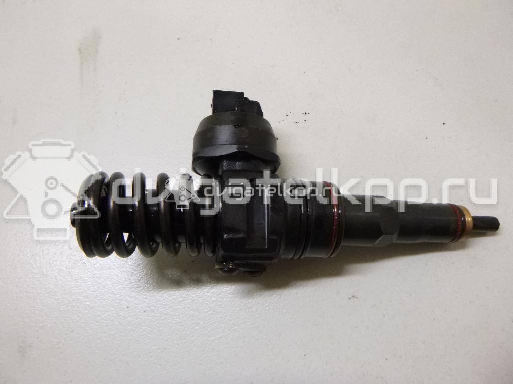 Фото Форсунка дизельная электрическая для двигателя BXE для Volkswagen Passat / Touran / Jetta / Golf 105 л.с 8V 1.9 л Дизельное топливо 038130073AG {forloop.counter}}