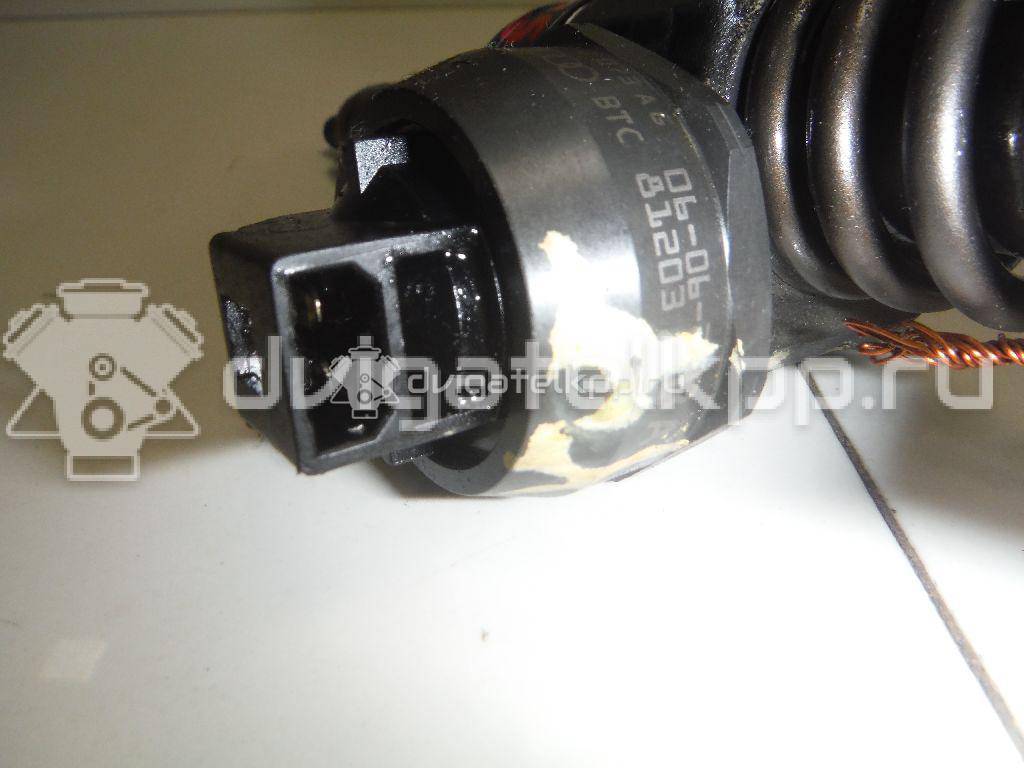 Фото Форсунка дизельная электрическая для двигателя BXE для Volkswagen Passat / Touran / Jetta / Golf 105 л.с 8V 1.9 л Дизельное топливо 038130073AG {forloop.counter}}