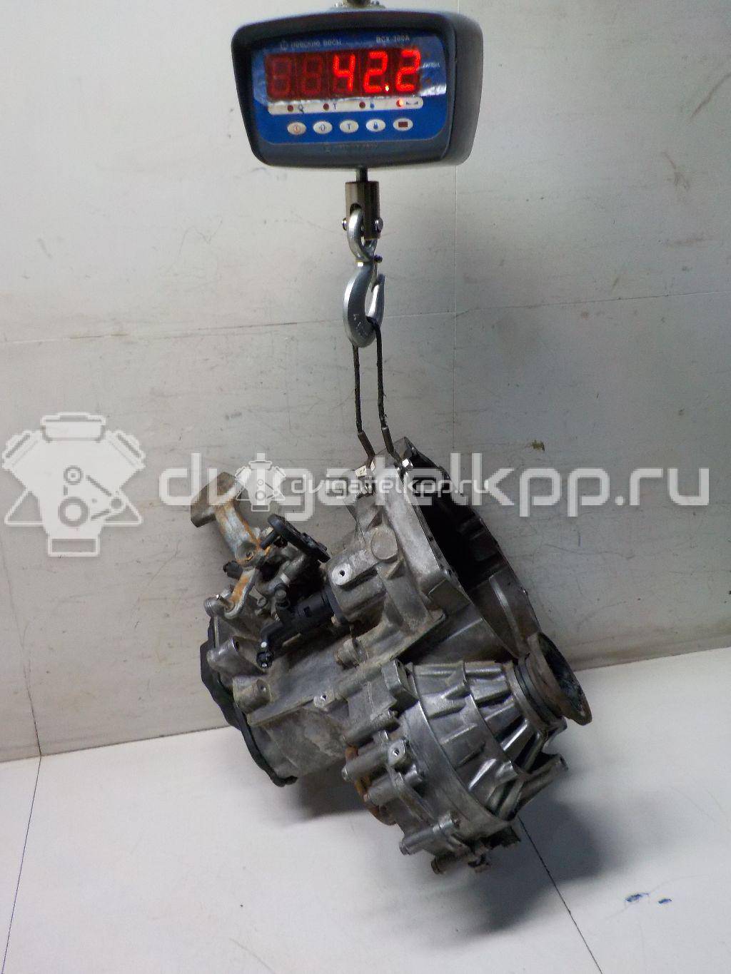 Фото Контрактная (б/у) МКПП для Volkswagen Passat / Touran / Jetta / Golf 105 л.с 8V 1.9 л BXE Дизельное топливо 0A4300045F {forloop.counter}}