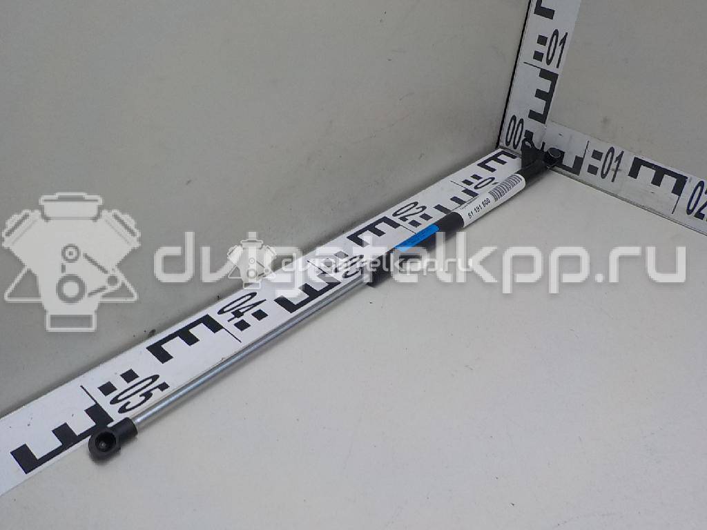 Фото Амортизатор двери багажника  6896069015 для Lexus Lx {forloop.counter}}