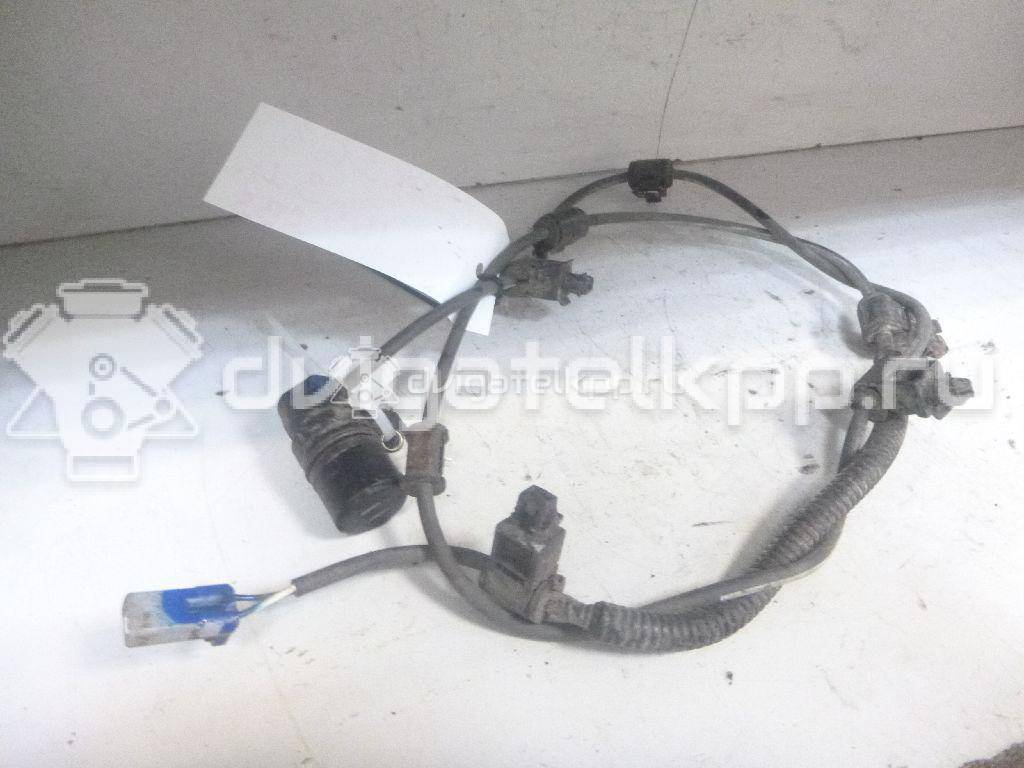 Фото Датчик ABS задний левый  8954660030 для Lexus Lx {forloop.counter}}