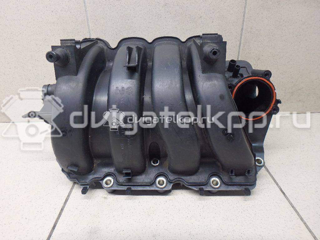 Фото Коллектор впускной для двигателя BLF для Volkswagen Passat / Eos 1F7, 1F8 / Jetta / Golf 115 л.с 16V 1.6 л бензин 03C129711F {forloop.counter}}