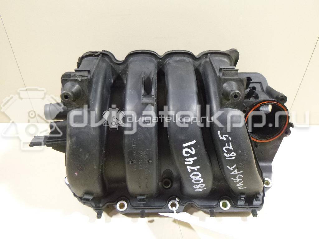 Фото Коллектор впускной для двигателя BLF для Volkswagen Passat / Eos 1F7, 1F8 / Jetta / Golf 115 л.с 16V 1.6 л бензин 03C129711F {forloop.counter}}