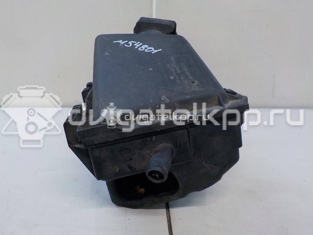 Фото Корпус воздушного фильтра для двигателя AKL для Volkswagen / Seat 100-103 л.с 8V 1.6 л бензин 1J0129607S {forloop.counter}}