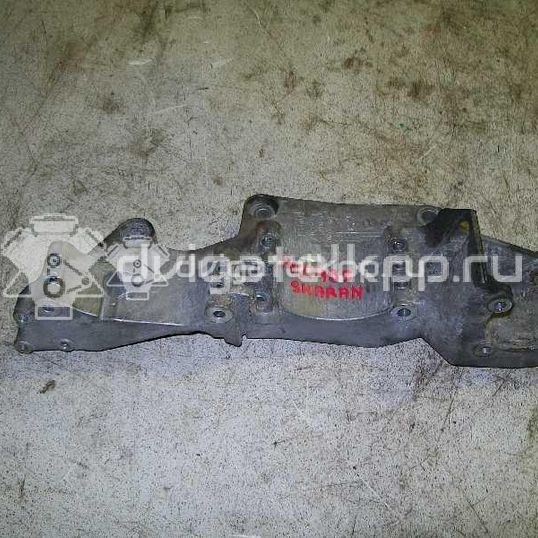 Фото Кронштейн генератора для двигателя AMF для Volkswagen Polo / Lupo 6X1, 6E1 75 л.с 6V 1.4 л Дизельное топливо 045903143C