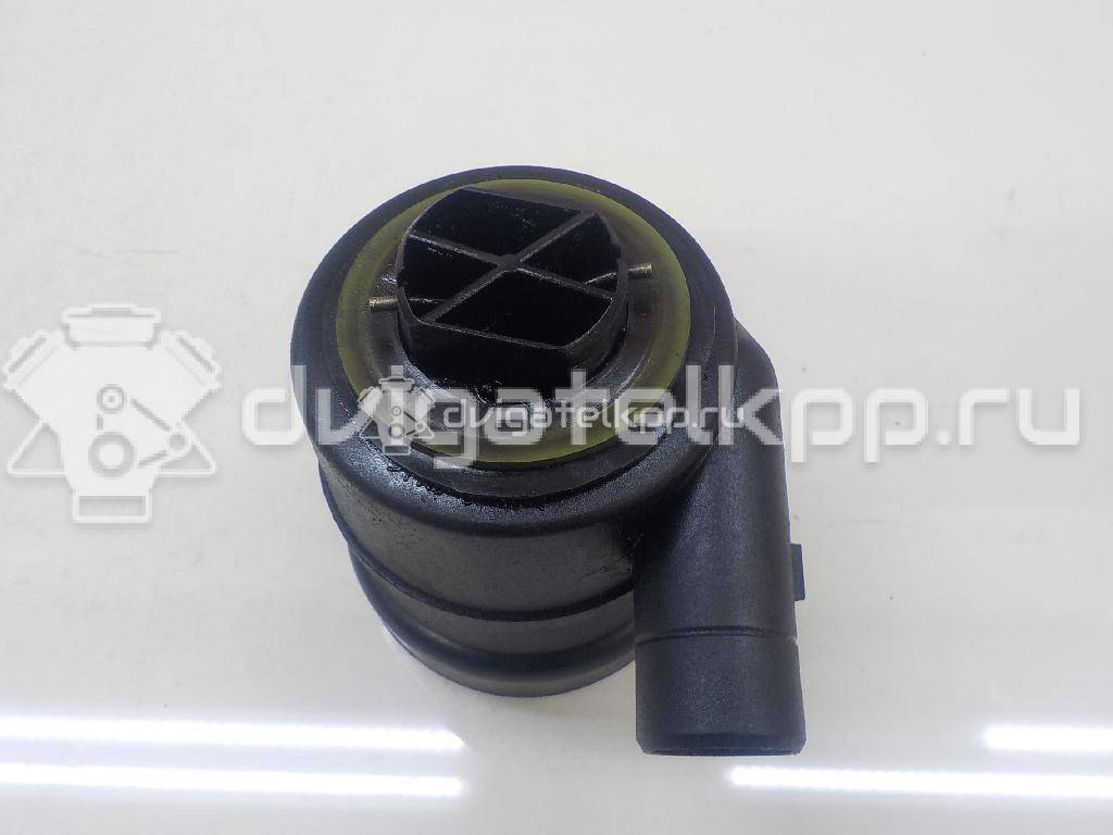 Фото Маслозаливная горловина для двигателя AKL для Volkswagen / Seat 100-103 л.с 8V 1.6 л бензин 06A103467E {forloop.counter}}