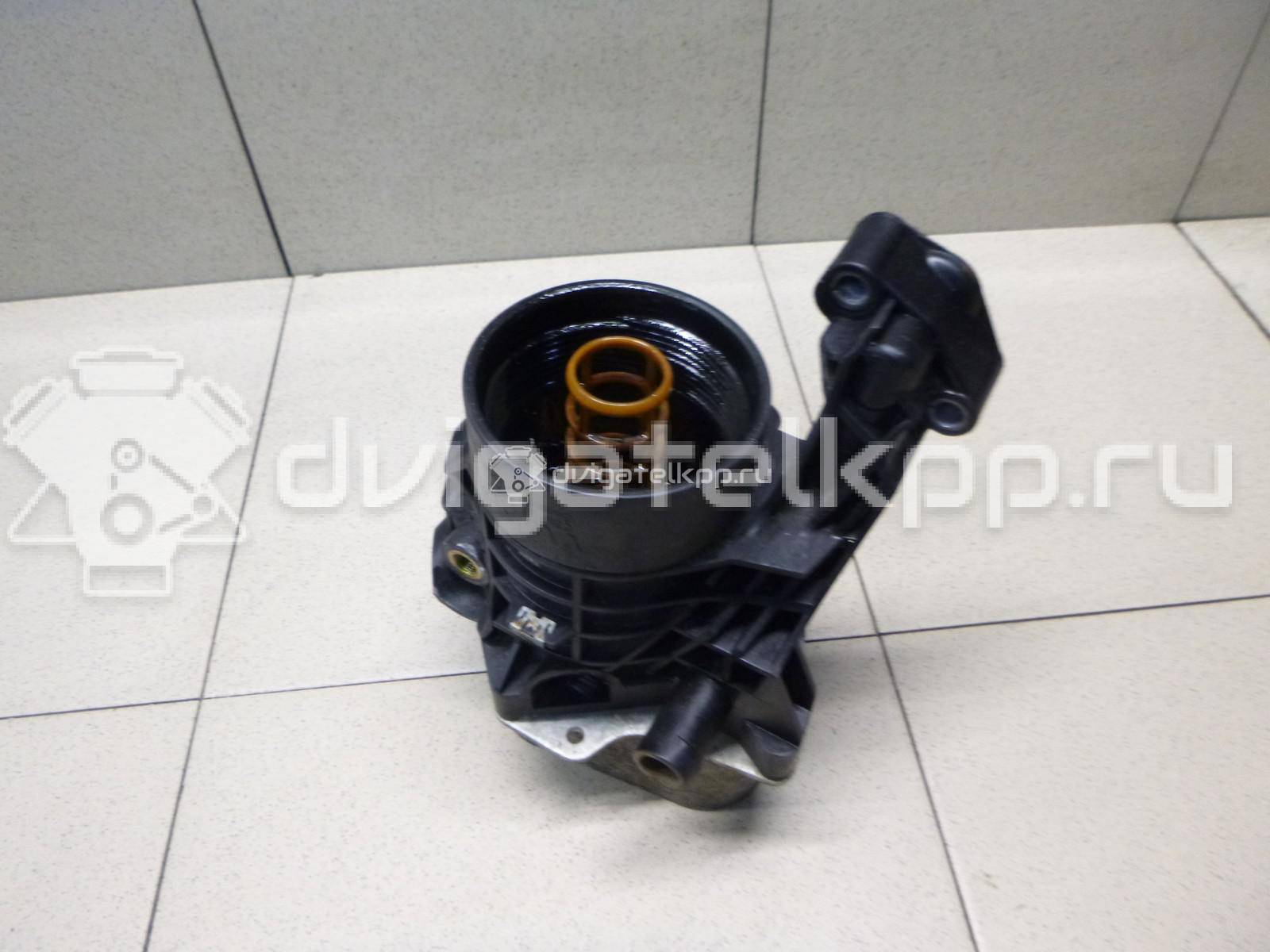 Фото Кронштейн масляного фильтра для двигателя CLHA для Volkswagen Golf 105 л.с 16V 1.6 л Дизельное топливо 03N115389A {forloop.counter}}