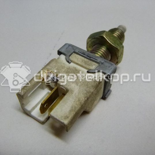 Фото Датчик включения стопсигнала  0B00166490C для mazda 121 (DA)