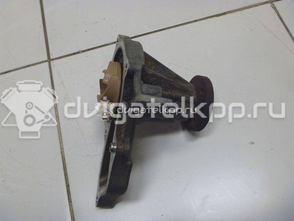 Фото Насос водяной (помпа)  1566239 для mazda 121 (ZQ) {forloop.counter}}