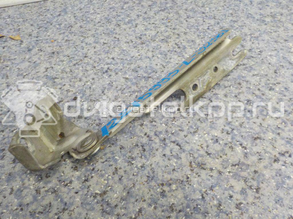Фото Петля капота левая  B25D52420A для Mazda 323 {forloop.counter}}
