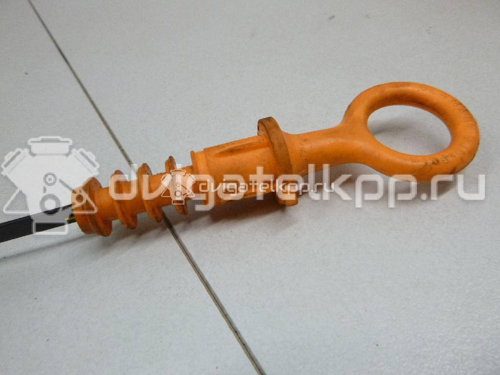 Фото Щуп масляный для двигателя ALH для Volkswagen Bora / Caddy / New Beetle / Golf 90-91 л.с 8V 1.9 л Дизельное топливо 038115611B {forloop.counter}}