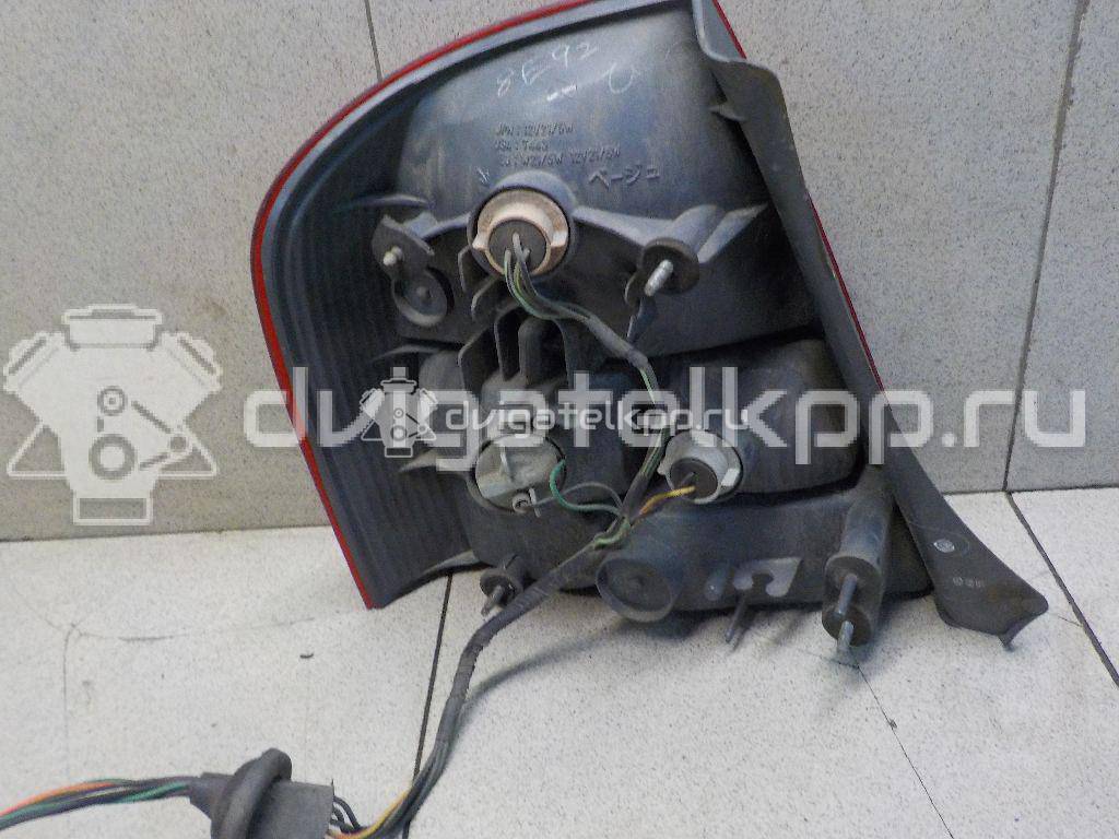 Фото Фонарь задний правый  BL4E51150 для Mazda 323 {forloop.counter}}